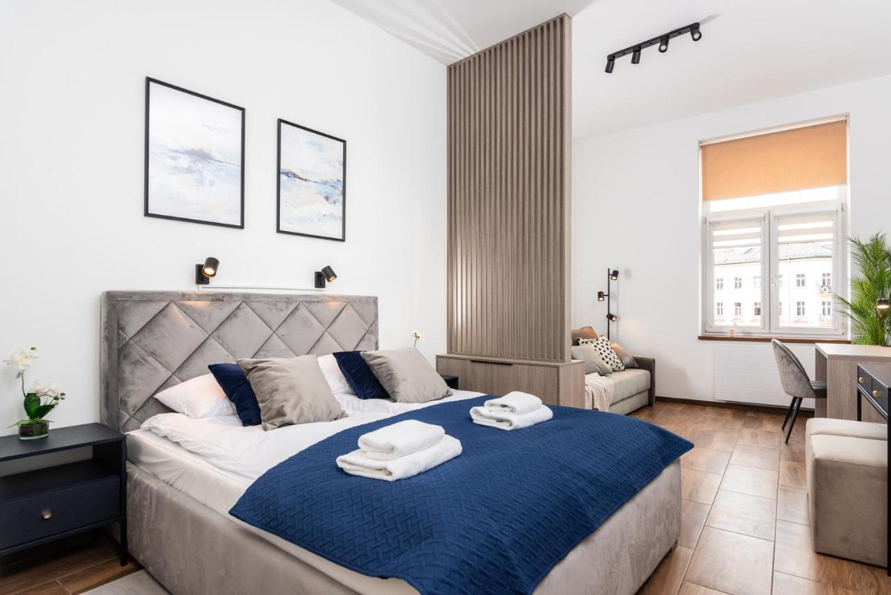 Premium Splendid Old Town Suites - By Upstairs Krakow Exterior photo